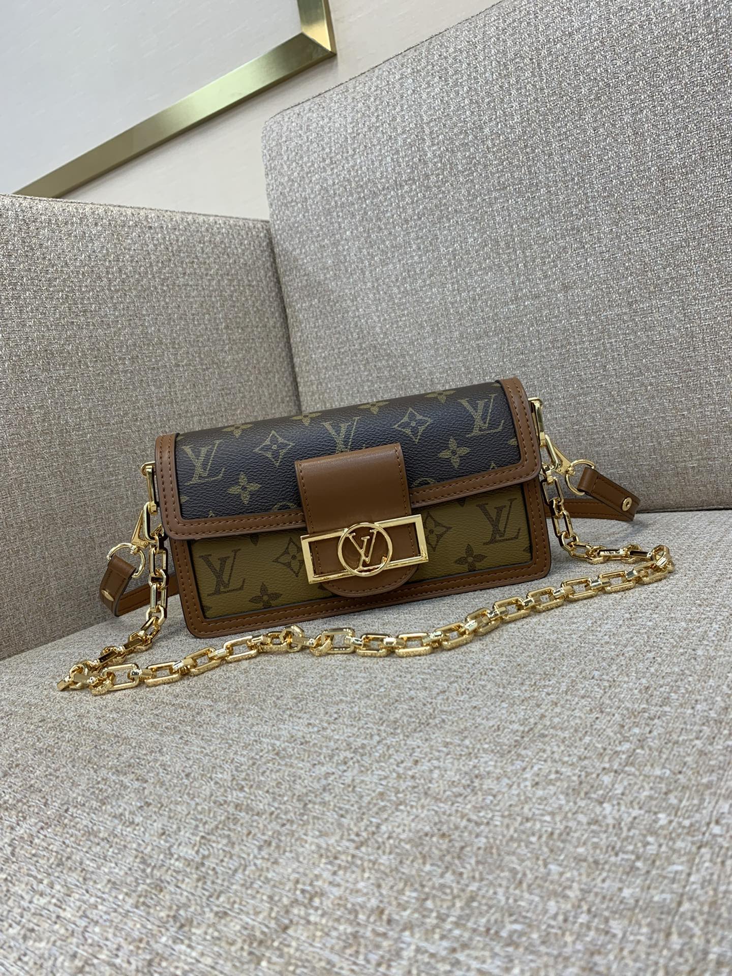 Sac LV Dauphine East West Monogram toile design assemblé bandoulière en cuir amovible chaîne épaule bandoulière - qualité supérieure
