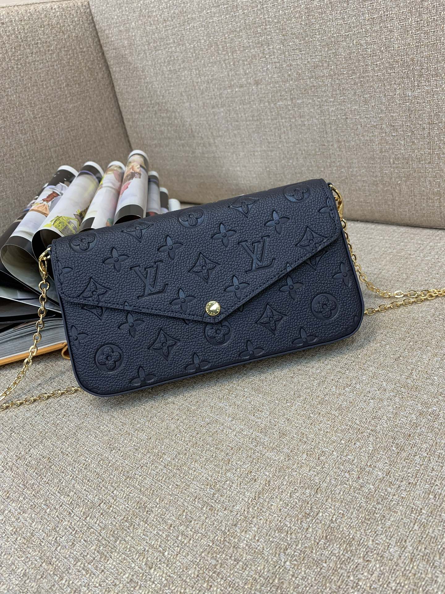 LV Pochette Félicie chaîne Monogram Empreinte cuir design bicolore pochette amovible chaîne épaule bandoulière pochette - qualité supérieure