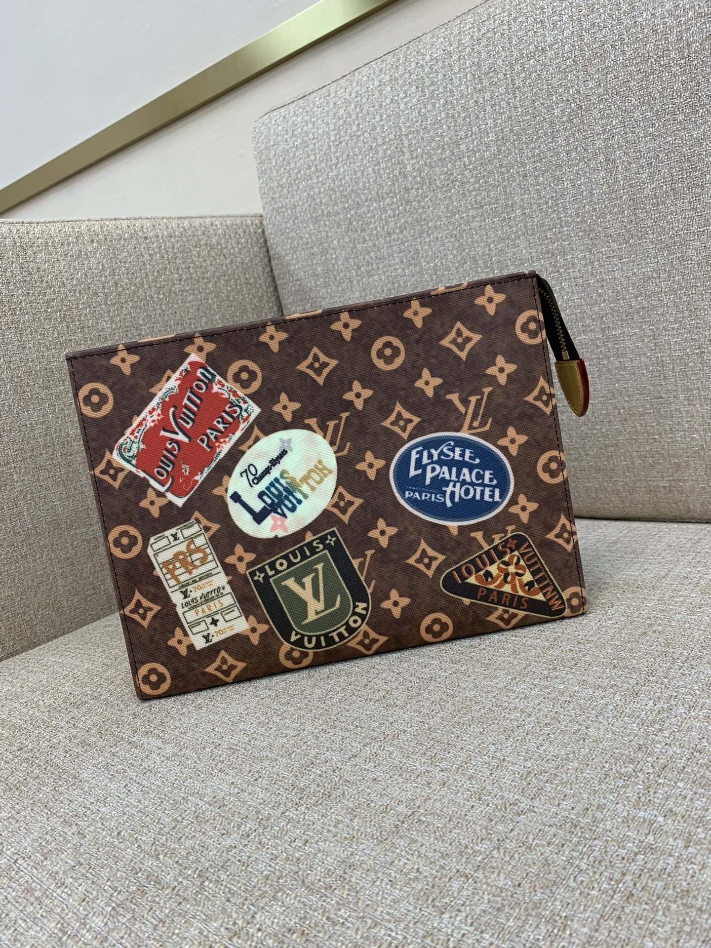 LV 세면 파우치 Monogram 캔버스 빈티지 여행 스티커 내부 포켓 클러치-최상급 품질