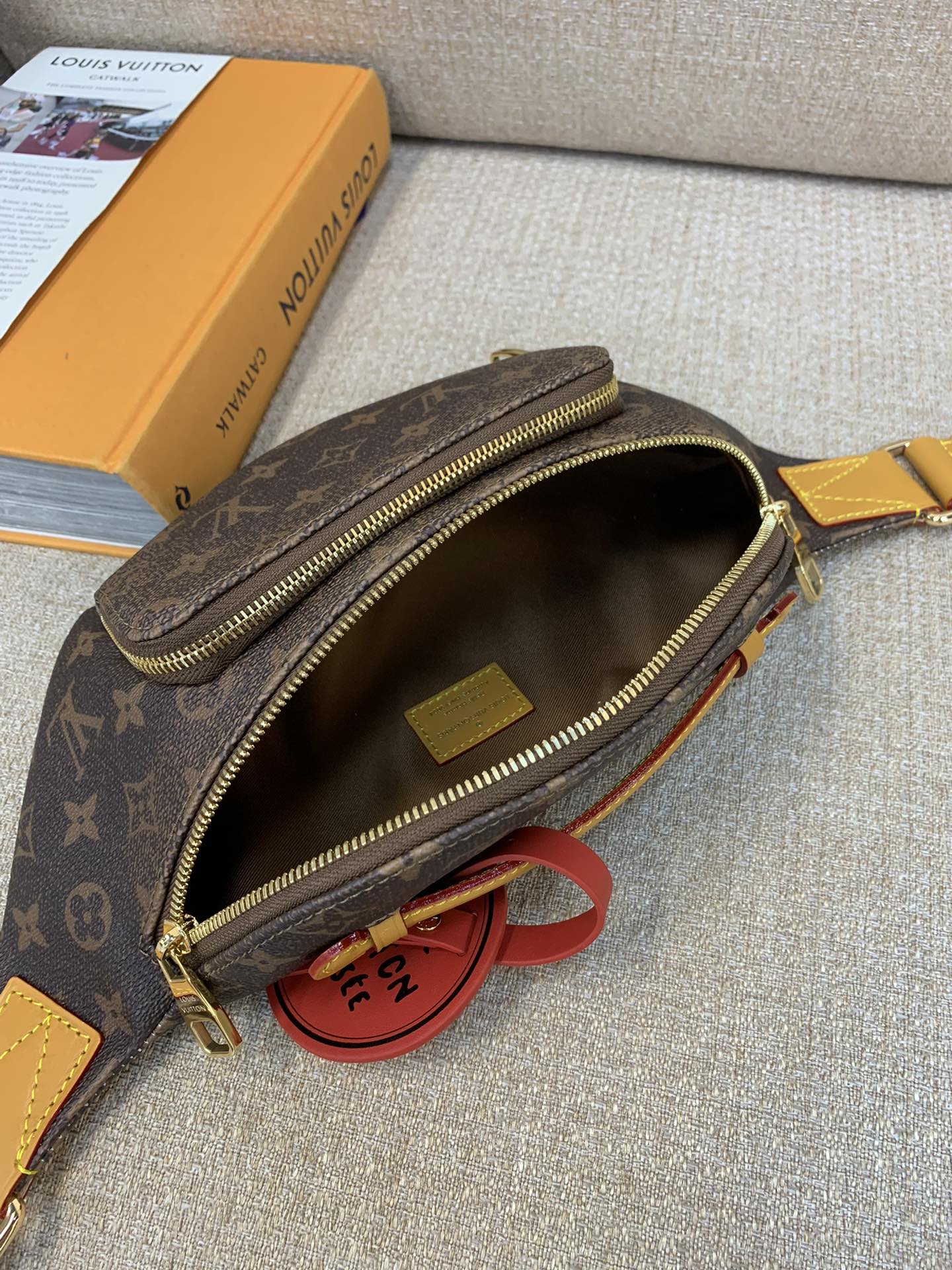 Louis Vuitton Monogram Brown crossbody