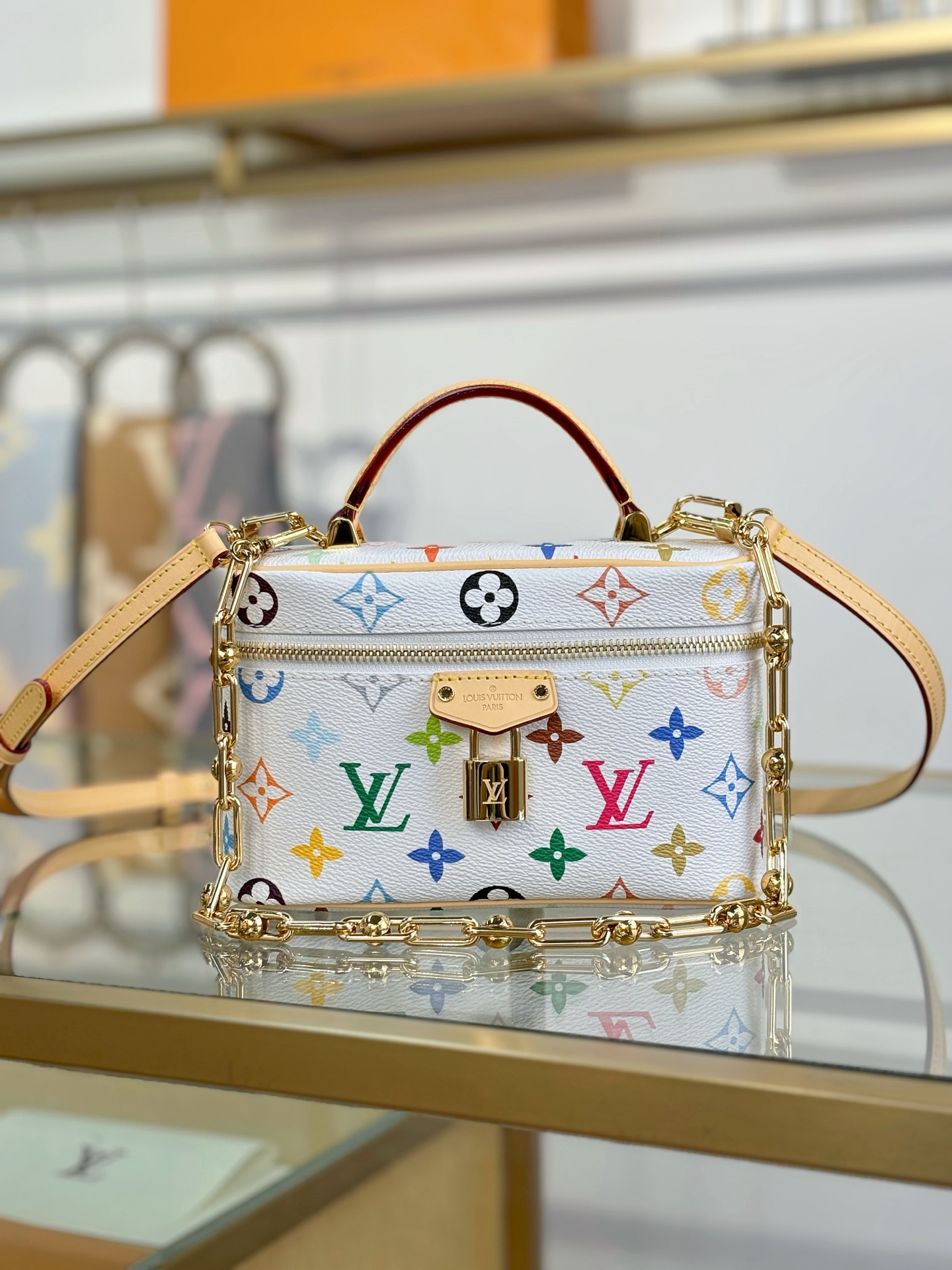 【特级MB芯片版原厂皮】
LV x TM VANITY CHAIN POUCH 手袋
型号：M13662