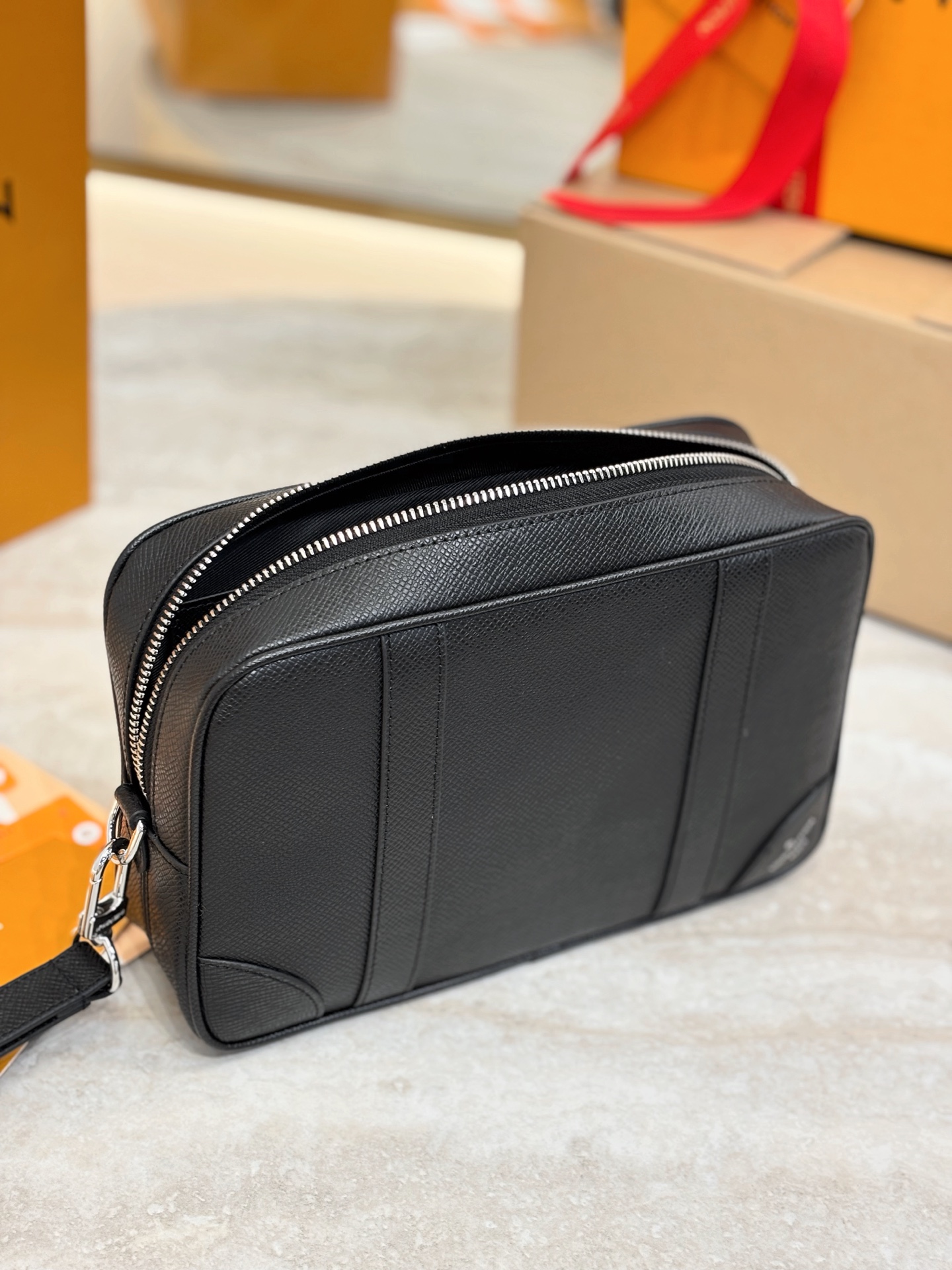 Louis Vuitton Kasai Black Standard everyday