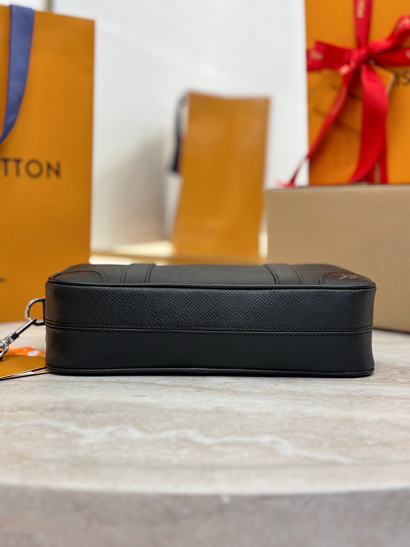 Louis Vuitton Kasai Black everyday