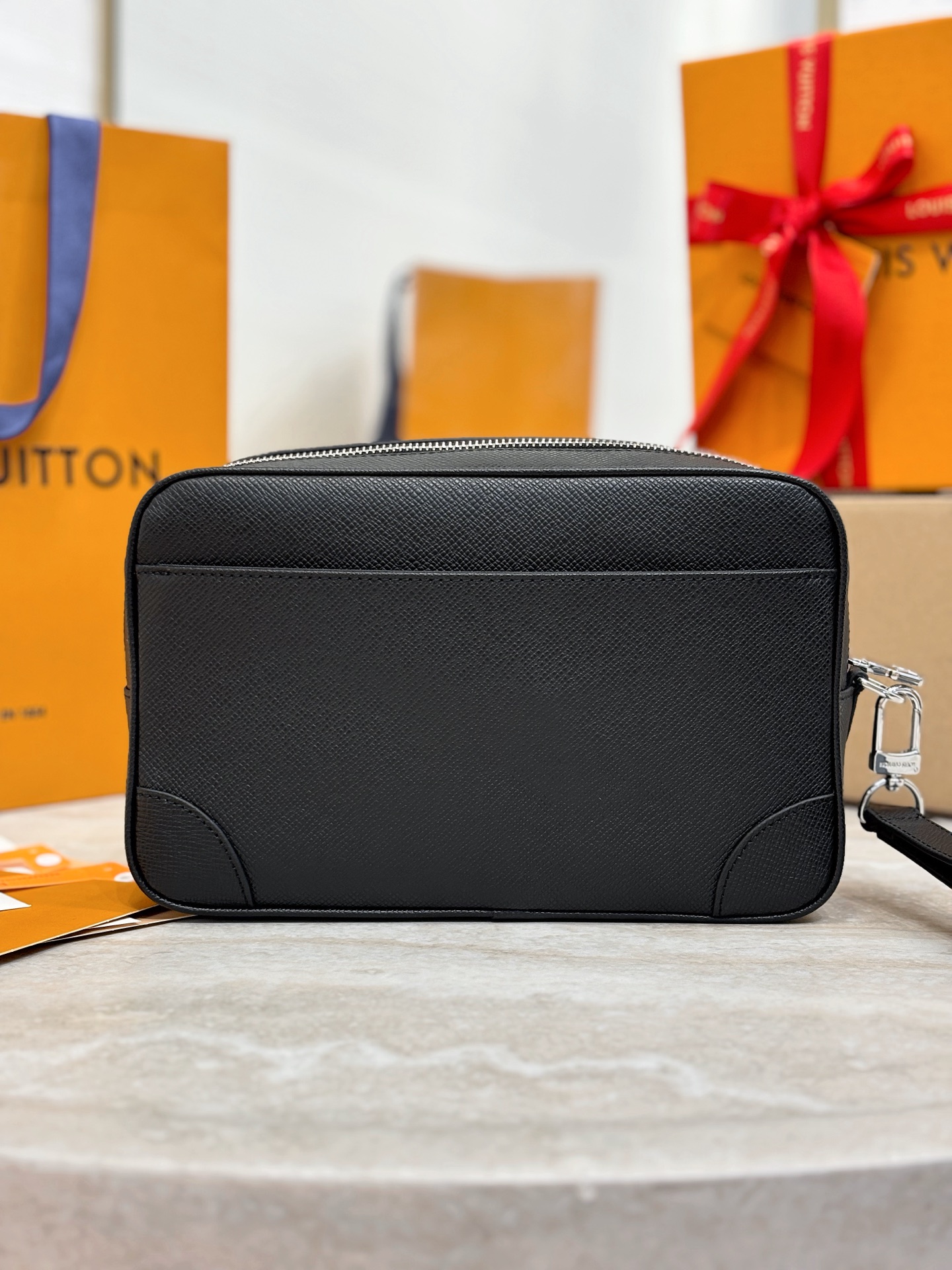 Louis Vuitton Kasai Black everyday