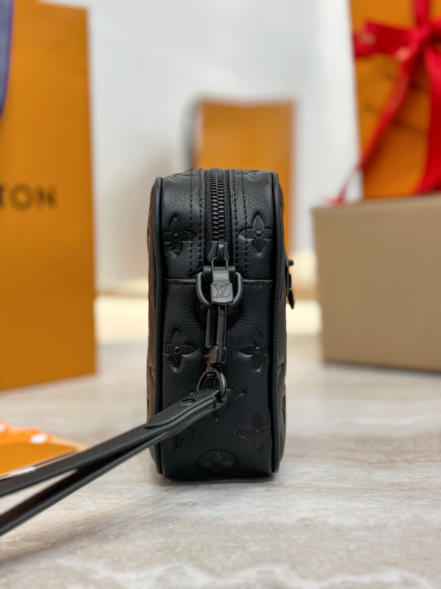 Louis Vuitton Kasai Black Monogram Empreinte Standard everyday