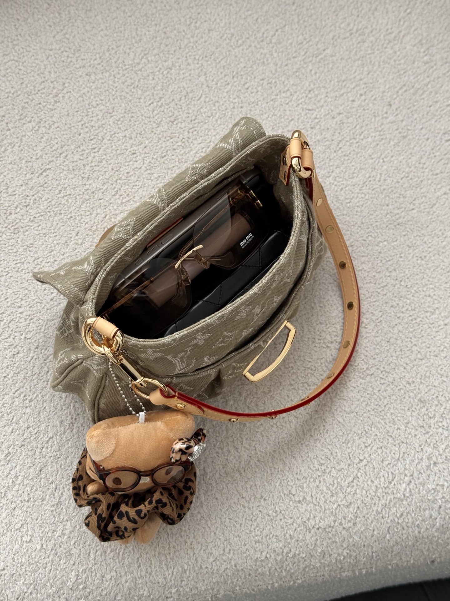 Louis Vuitton Khaki Monogram Denim shoulder everyday