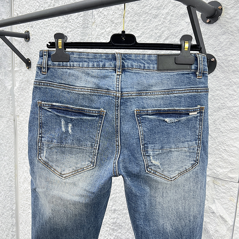 AMIRI Distressed Denim Jeans, Slim Fit, Ripped Detailing, Various Sizes 4 o 1imq4mq41r7en3r1ql41homvvub