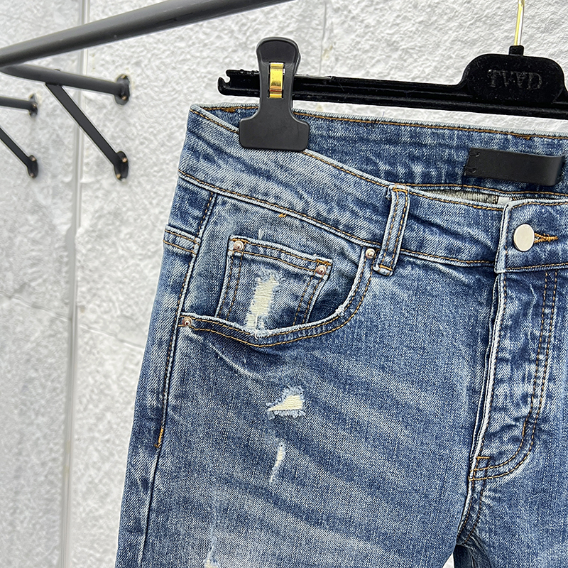 AMIRI Distressed Denim Jeans, Slim Fit, Ripped Detailing, Various Sizes 7 o 1imq4mq4210bt1hm6101n1ri012tke