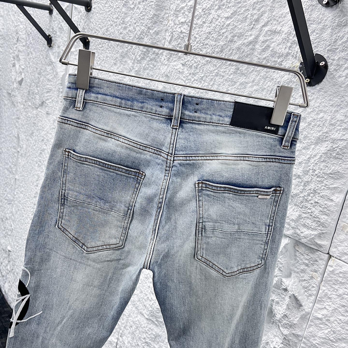 Amiri Distressed Denim Jeans with Music Note Design - New Style 5 i1748662699245 9274 0 4