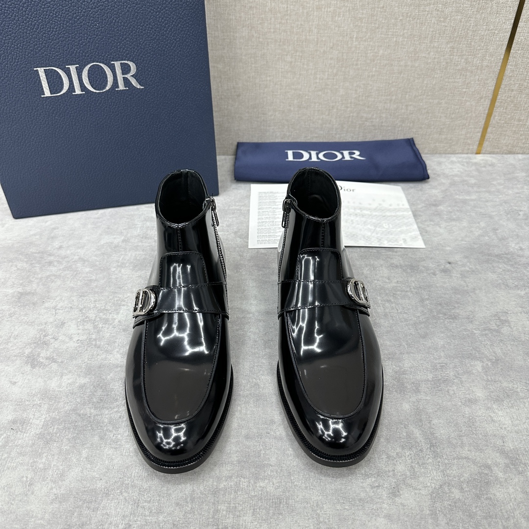 Is it OK to buy replica Dior Flawless Martin Boots Black Cowhide Genuine Leather Fall/Winter Collection Fashion Casual
