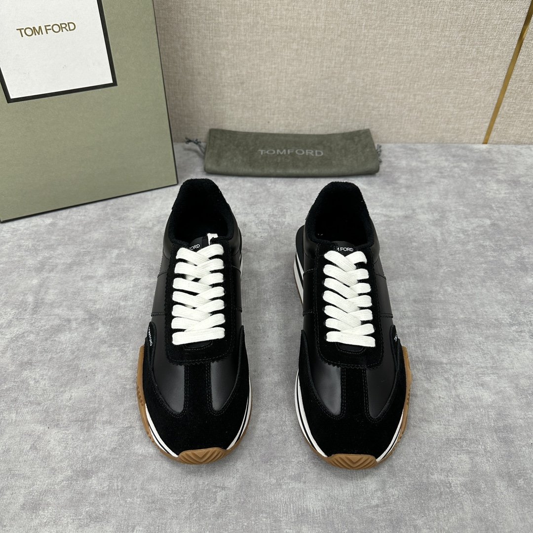 TF家新品TomFo*d汤姆-福特James绒面皮低帮运动鞋采用多种材质拼接撞色组成高科技运动防水布拼接