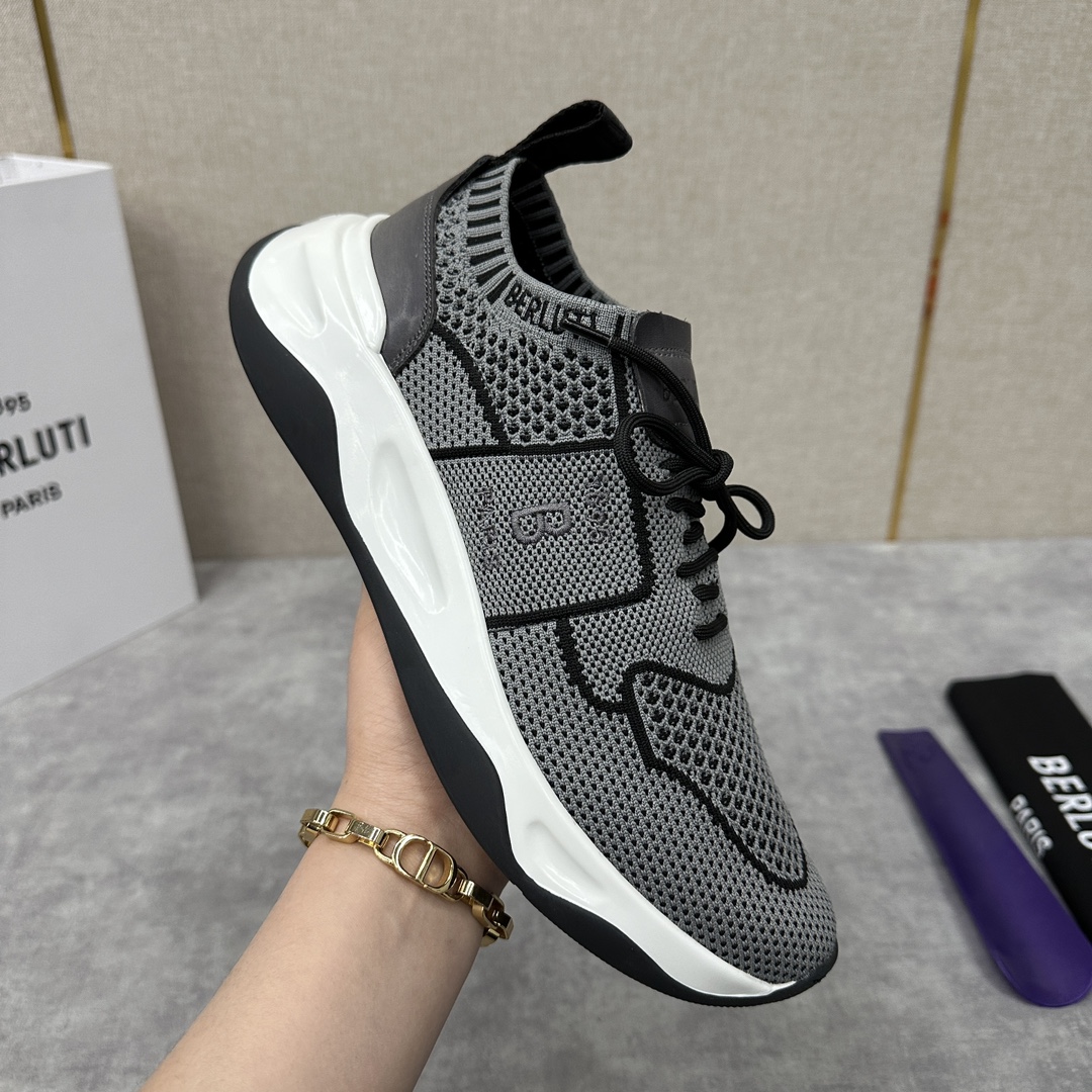 布鲁提Berlut*Shadow飞织运动鞋履现官方9,700香港购入原版开发打造作为品牌首款针织运动鞋履