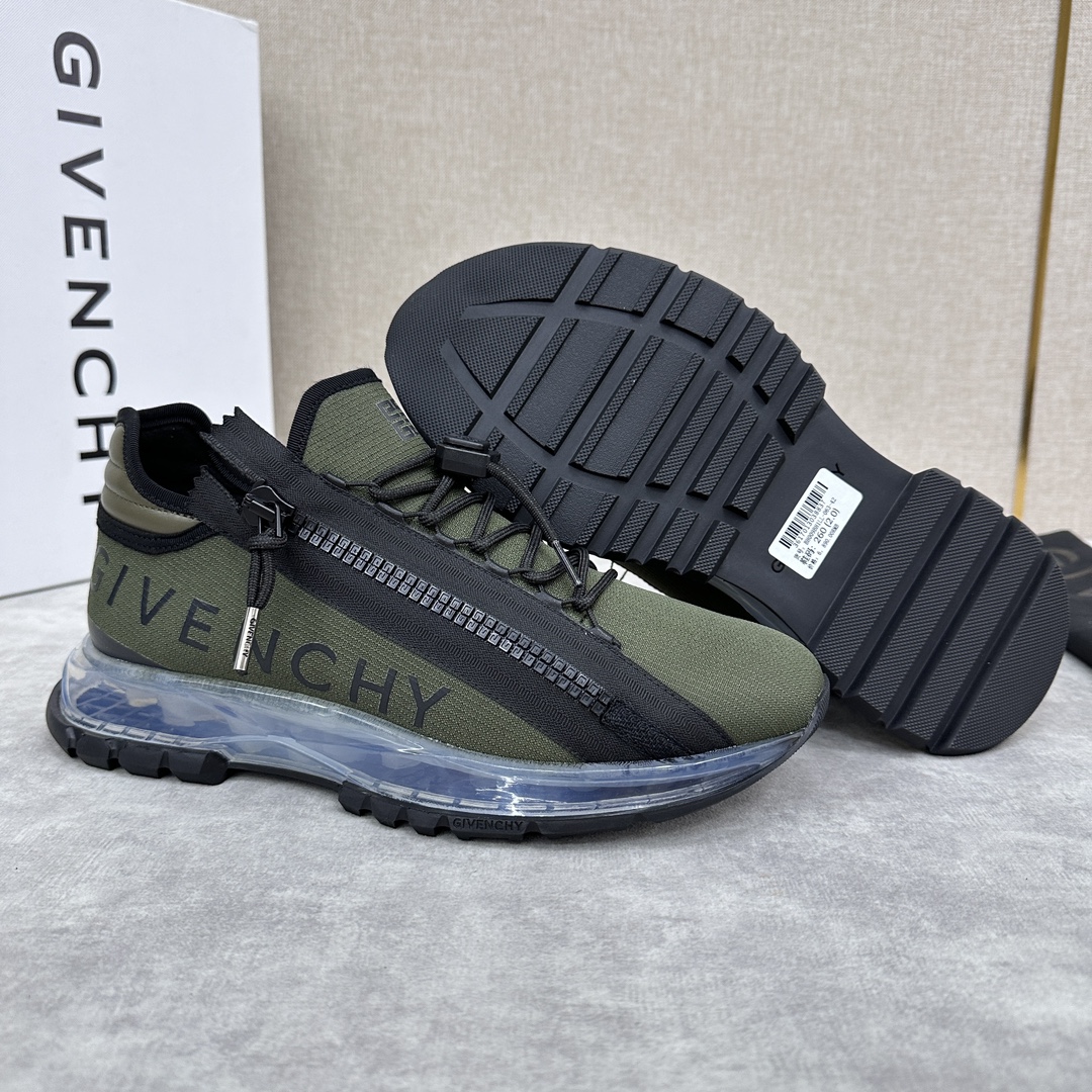 GVX新品Givench*纪梵希SPECTRE慢跑低帮拉链休闲鞋这款运动鞋采用进口牛皮5D打印印花/高科