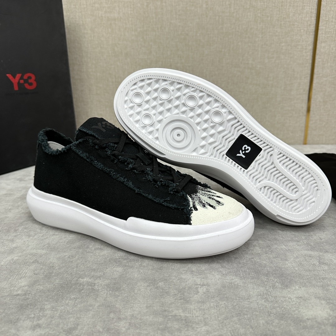 Y-3新品官网同步休闲鞋板鞋老头山本-耀司操刀重回经典的黑白配色搭配做旧帆布涂鸦鞋头系带休闲乞丐鞋百搭款