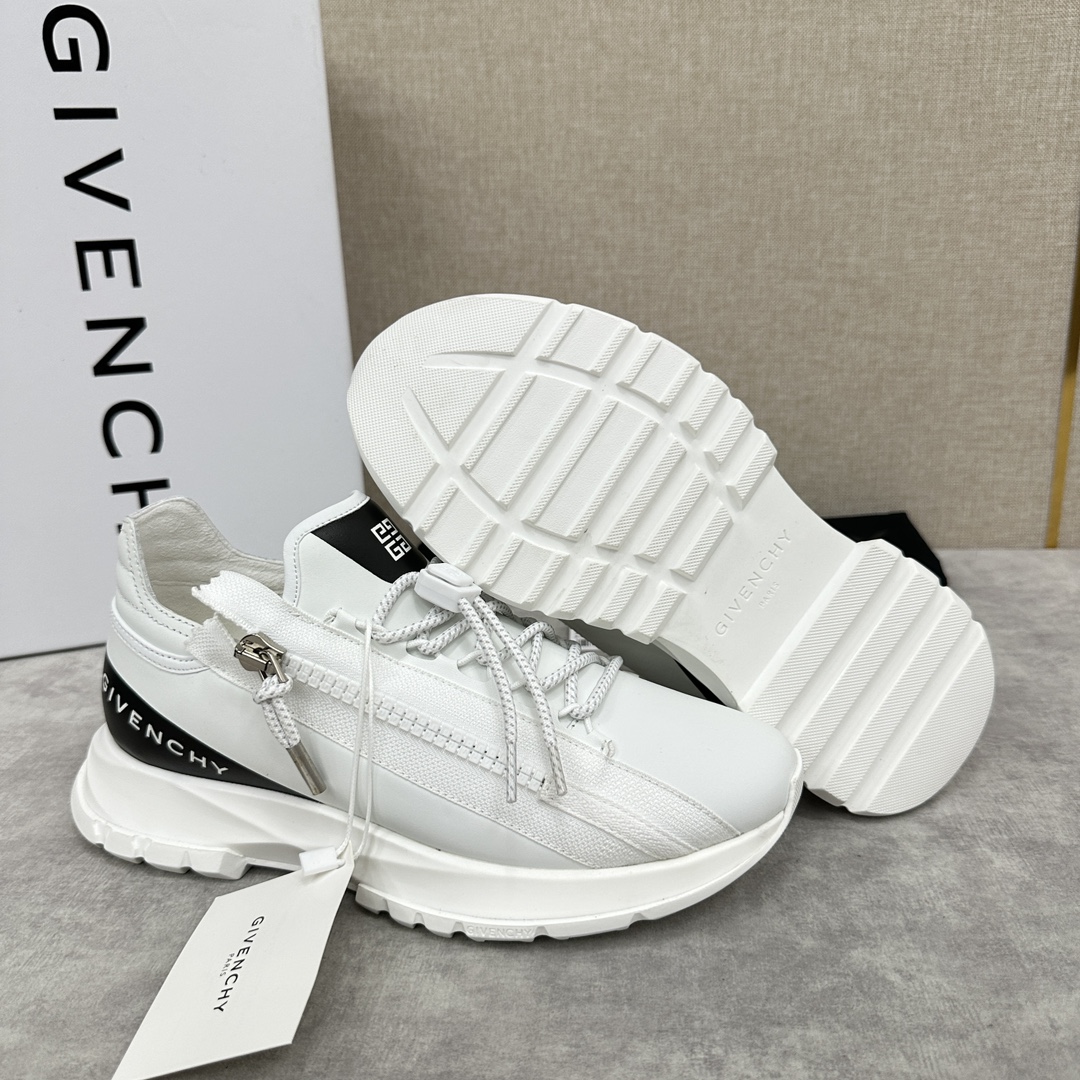 GVX新品Givench*纪梵希SPECTRE慢跑低帮拉链休闲鞋这款运动鞋采用进口牛皮5D打印印花/高科