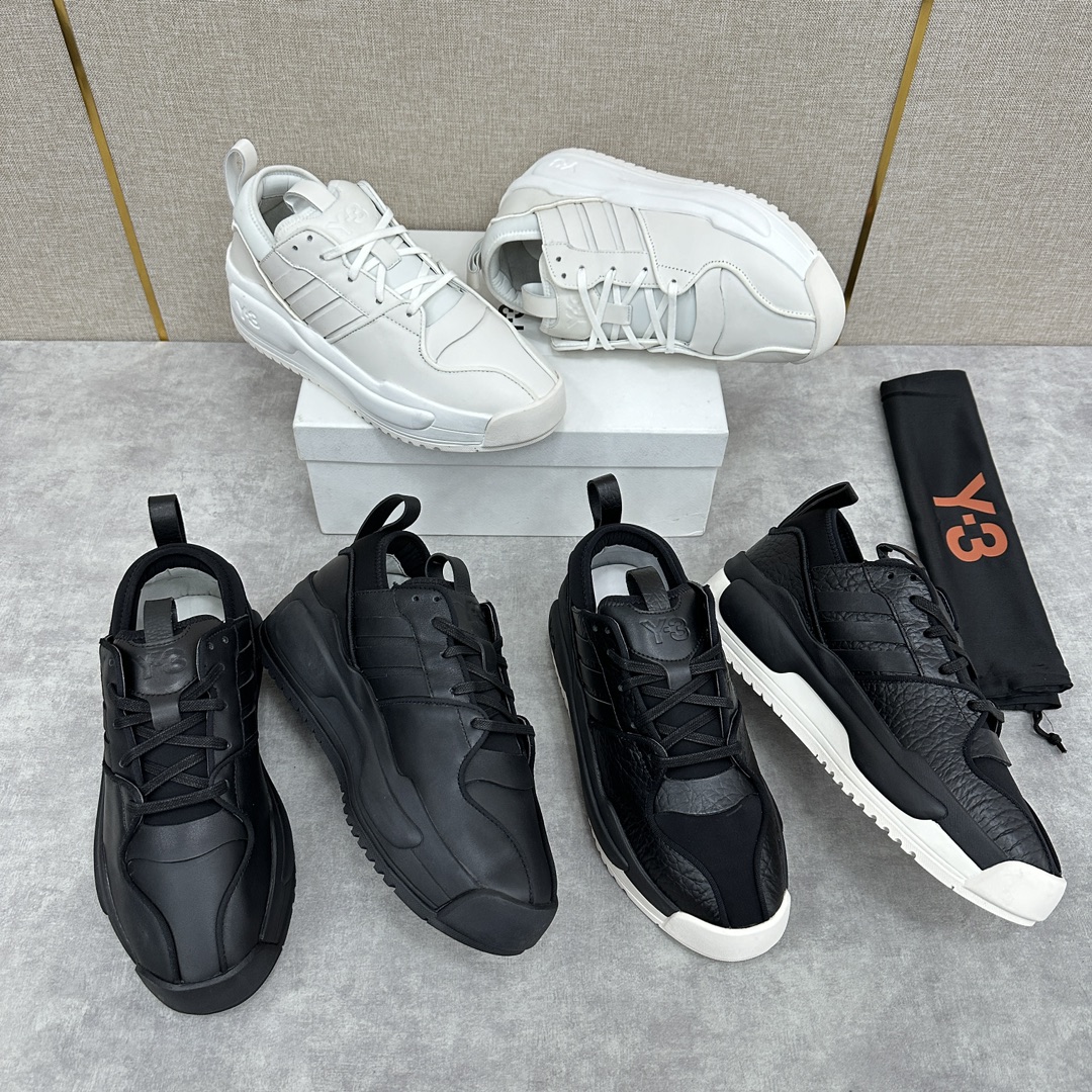 Y-3RIVALRY厚底休闲运动鞋上这款Y-3运动鞋以知名的80年代adida*rivalry篮球鞋为蓝