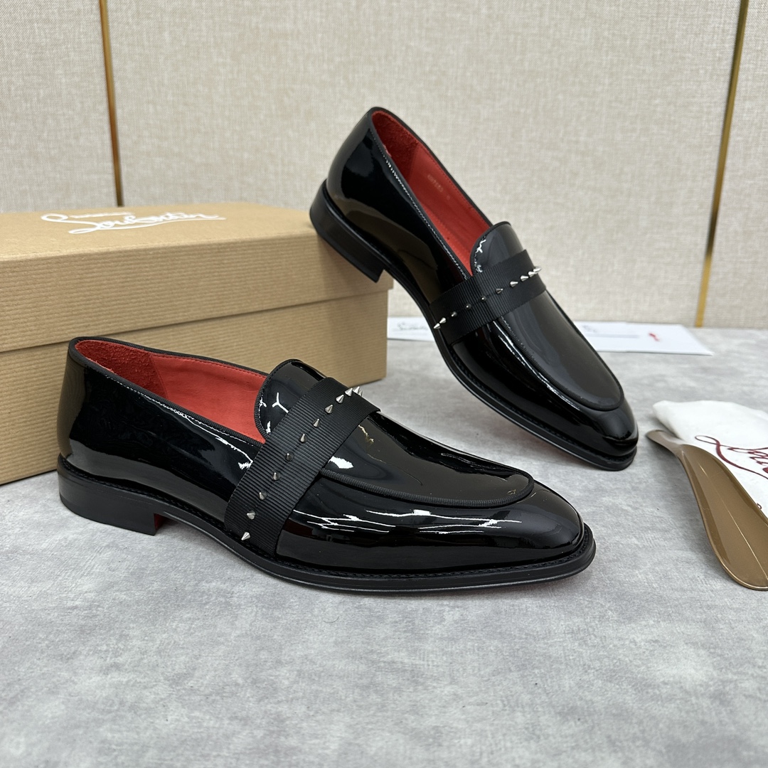 CL新品乐福鞋皮鞋Christia*Loubouti*红底鞋便鞋男士商务正装皮鞋帮面采用进口牛皮/开边珠