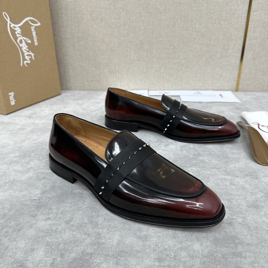 CL新品乐福鞋皮鞋Christia*Loubouti*红底鞋便鞋男士商务正装皮鞋帮面采用进口牛皮/开边珠