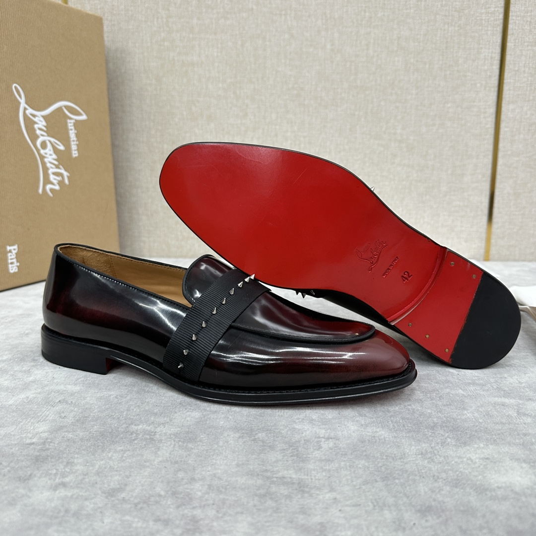 CL新品乐福鞋皮鞋Christia*Loubouti*红底鞋便鞋男士商务正装皮鞋帮面采用进口牛皮/开边珠