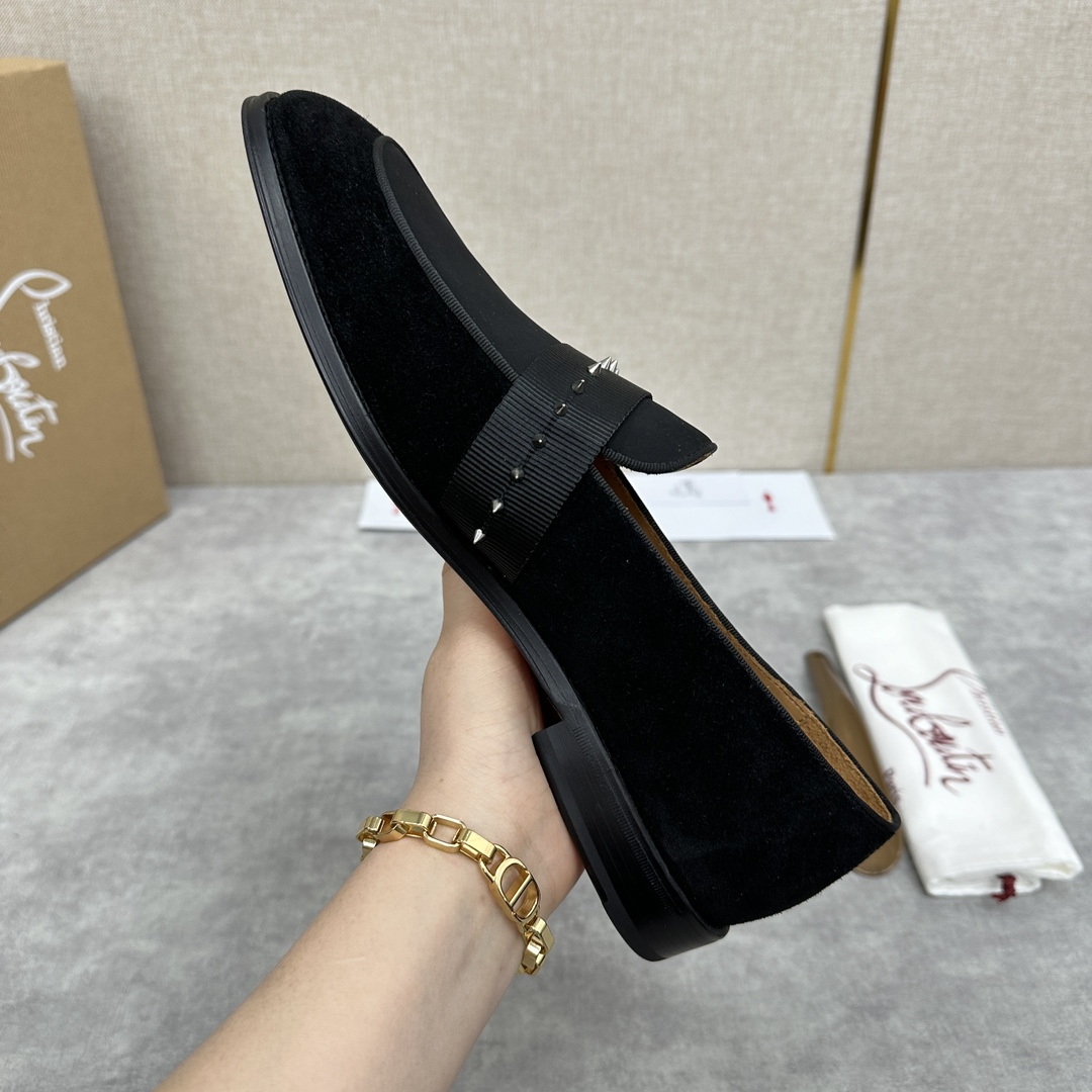 CL新品乐福鞋皮鞋Christia*Loubouti*红底鞋便鞋男士商务正装皮鞋帮面采用进口牛皮/开边珠