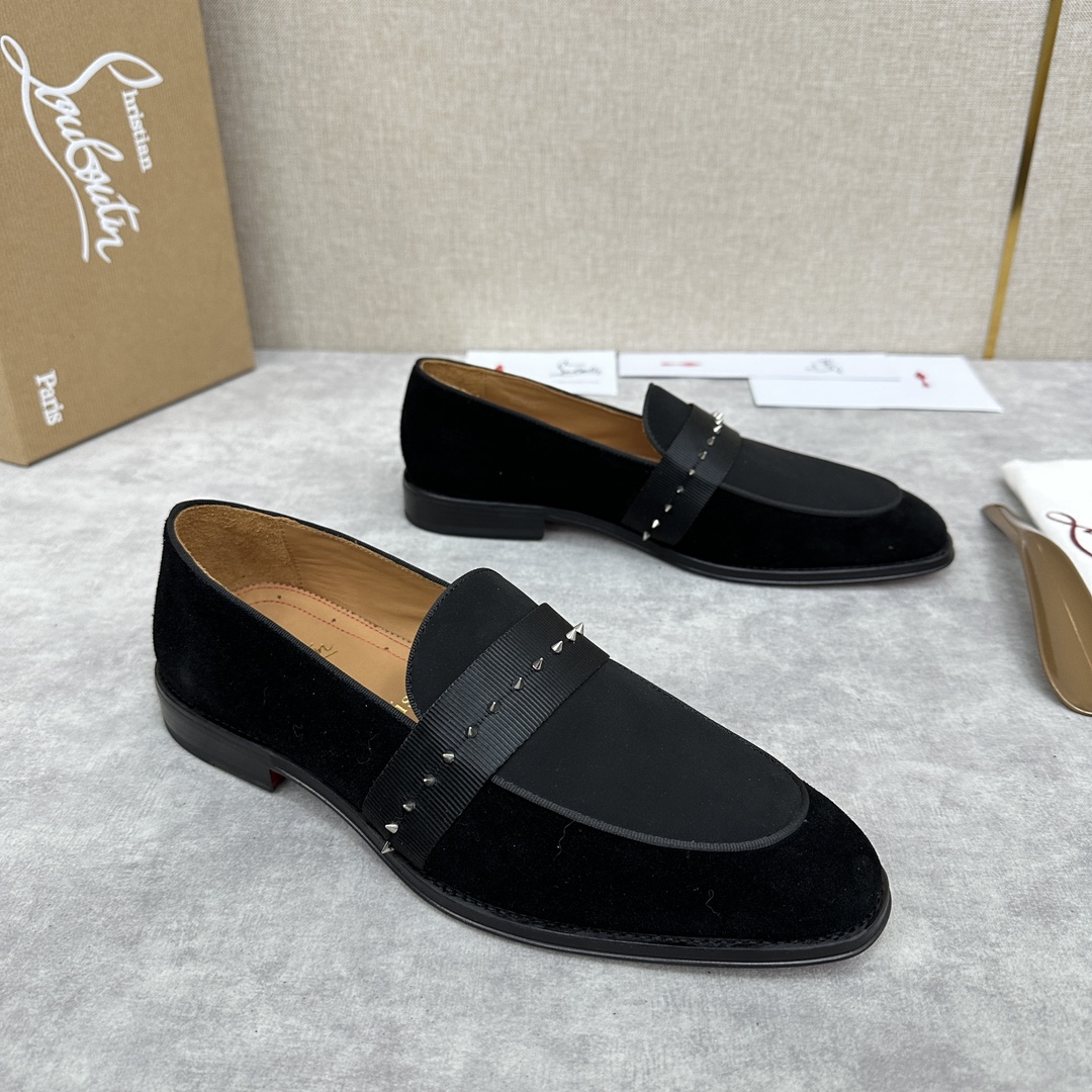 CL新品乐福鞋皮鞋Christia*Loubouti*红底鞋便鞋男士商务正装皮鞋帮面采用进口牛皮/开边珠