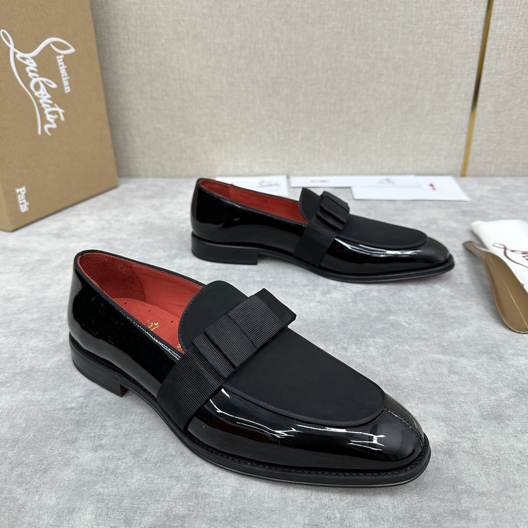 CL新品乐福鞋皮鞋Christia*Loubouti*红底鞋便鞋男士商务正装皮鞋帮面采用进口牛皮/开边珠