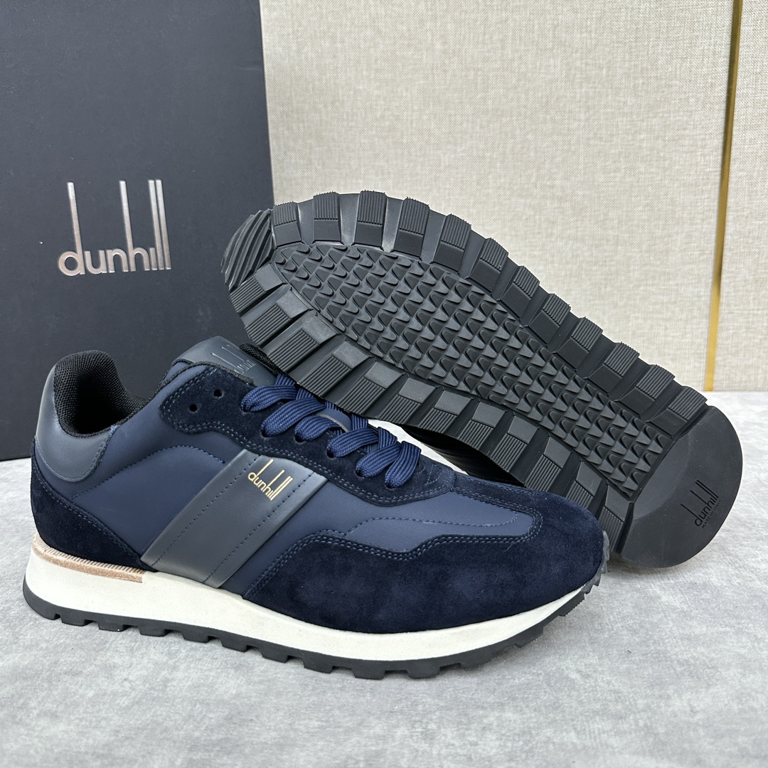 Dunhill登喜路新款德训运动鞋Dunhill1893年在英国创于一位年轻企业家和发明家ALfredd