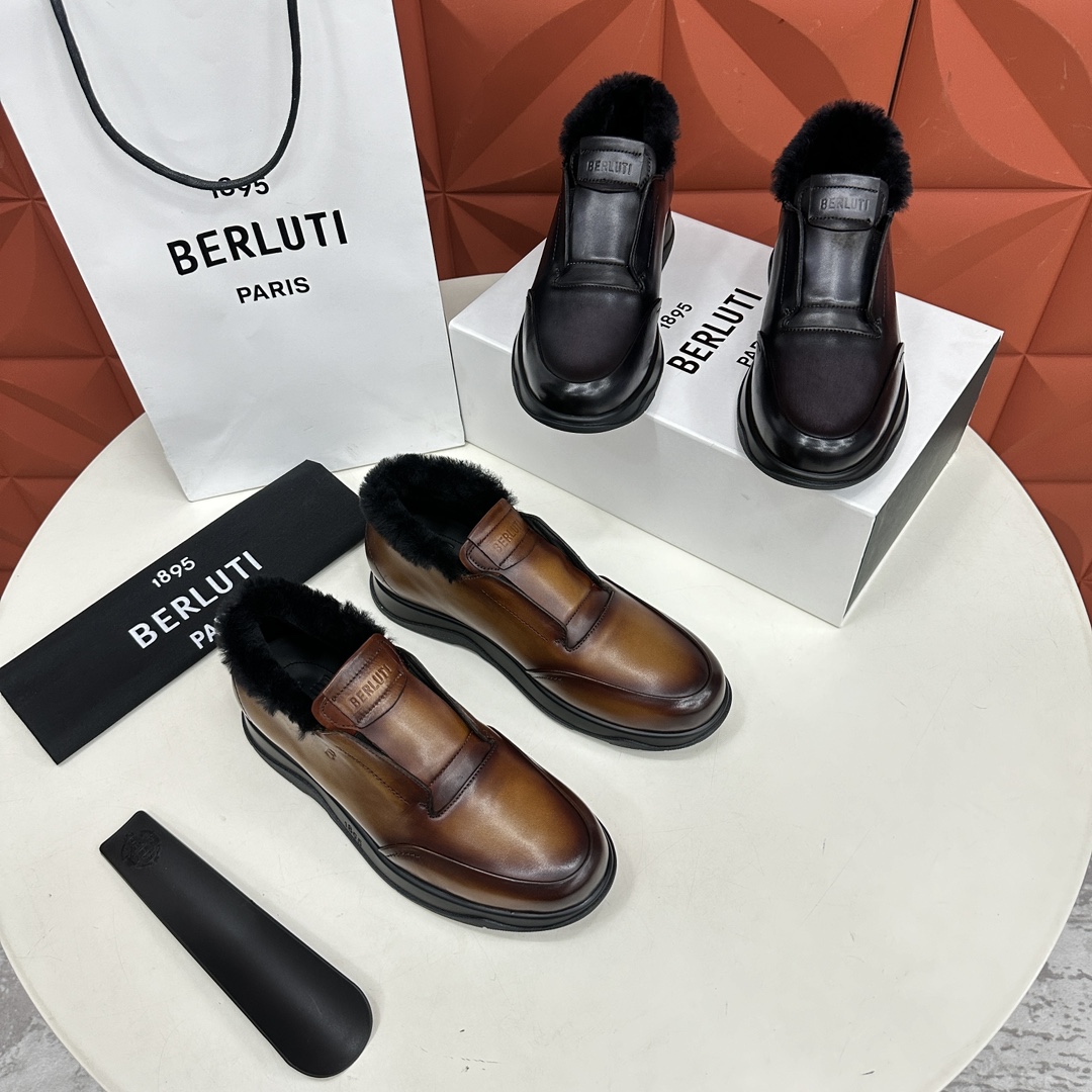 Berlut*布鲁提独家新品推出Echappée系列漫步鞋履官方12200全新的的非正装鞋系列“Echa