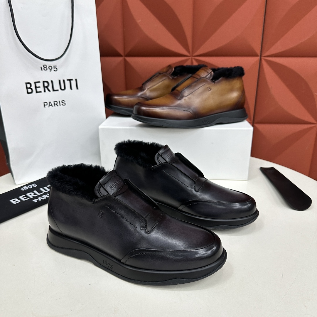 Berlut*布鲁提独家新品推出Echappée系列漫步鞋履官方12200全新的的非正装鞋系列“Echa