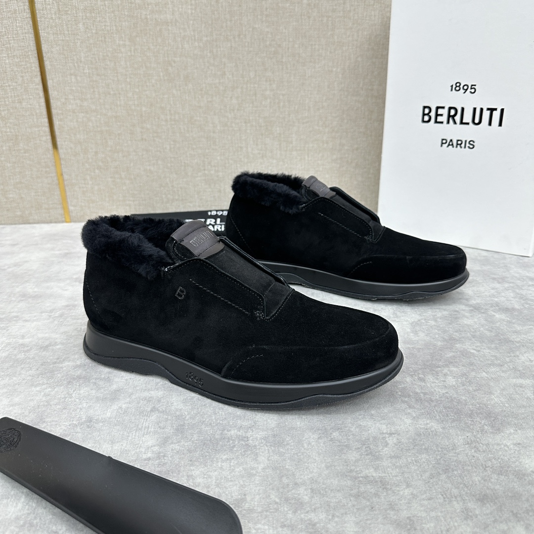 Berlut*布鲁提独家新品推出Echappée系列漫步鞋履官方12200全新的的非正装鞋系列“Echa