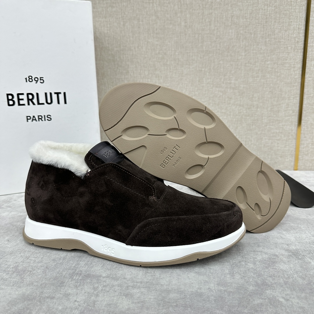 Berlut*布鲁提独家新品推出Echappée系列漫步鞋履官方12200全新的的非正装鞋系列“Echa