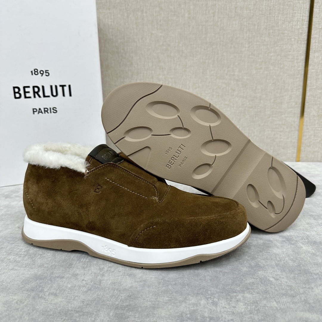 Berlut*布鲁提独家新品推出Echappée系列漫步鞋履官方12200全新的的非正装鞋系列“Echa