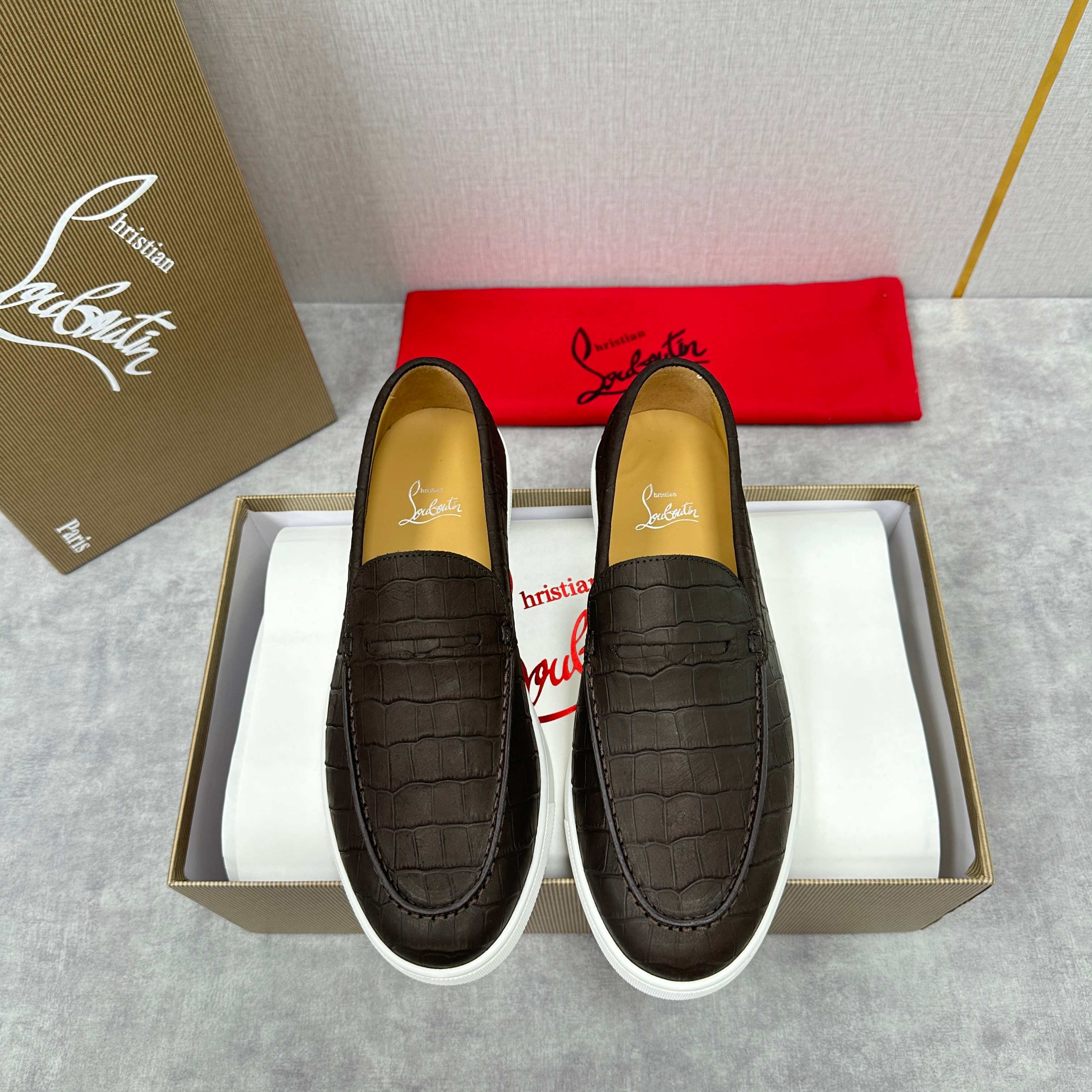 💋💍CL家官方同步新品   🆑Christia* Loubouti*（红底鞋）  Chambeliboa