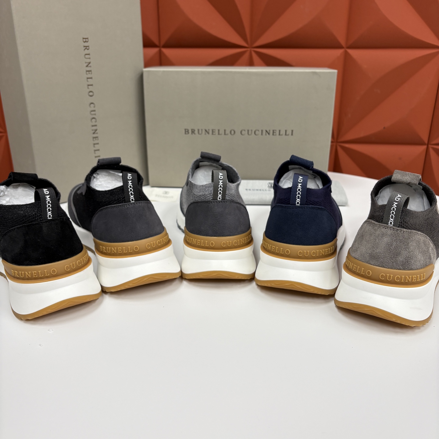💋💍BC新品 Brunello Cucinell* 混色针织拼接绒面低帮运动鞋 官方 9,600 采用高