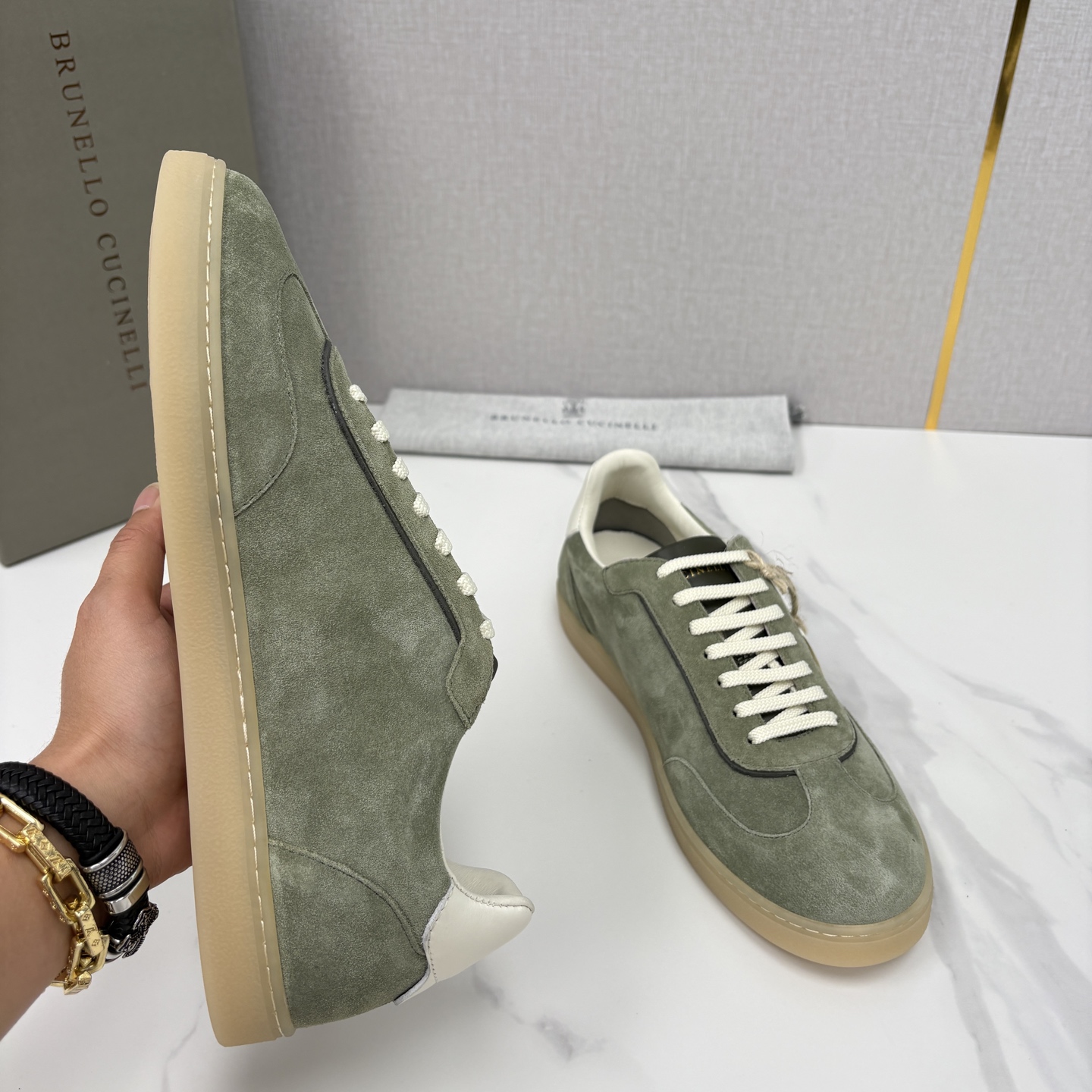 💋💍BC家 Brunello Cucinell* 低调奢华款 新品男款板鞋出货！ 此款平底运动鞋面料采用