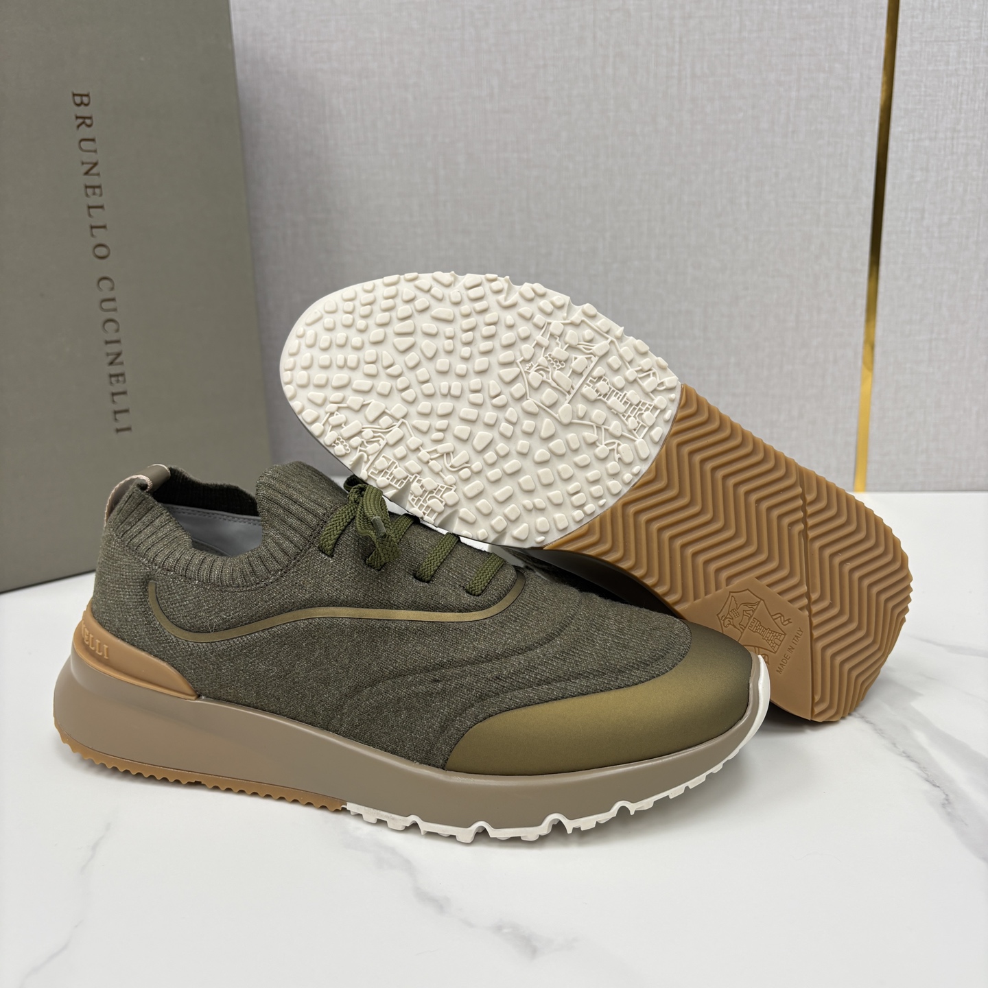 💋💍BC 新品 Brunello Cucinell* 针织运动鞋系列 官方 9,600 当意大利匠心邂逅