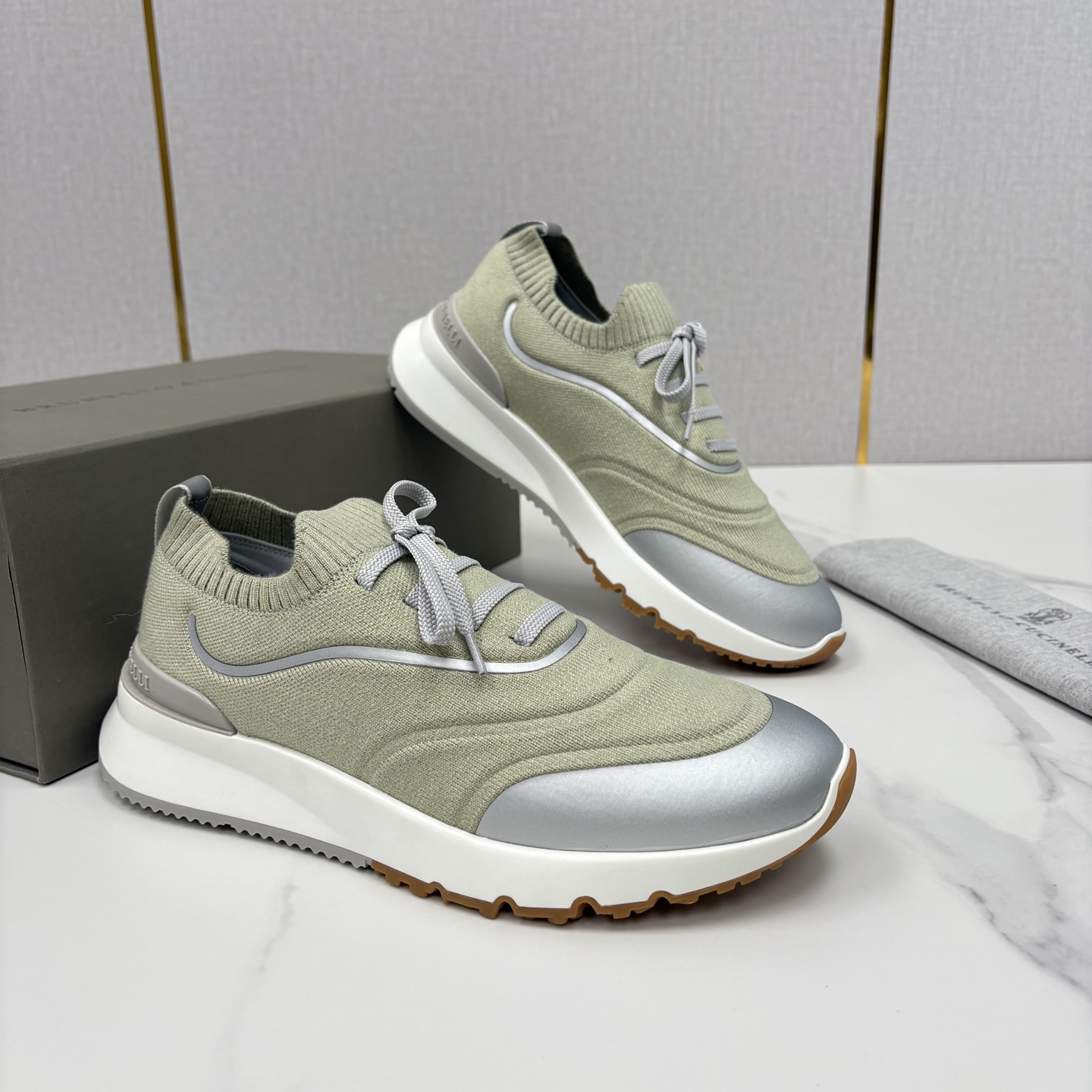 💋💍BC 新品 Brunello Cucinell* 针织运动鞋系列 官方 9,600 当意大利匠心邂逅