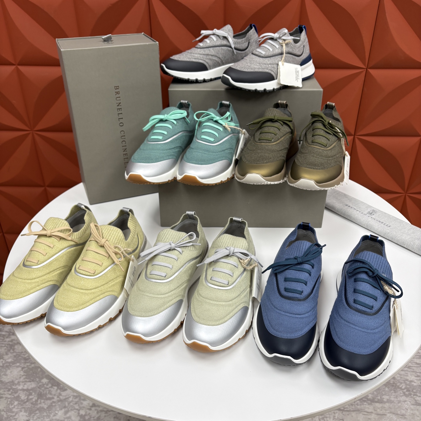 💋💍BC 新品 Brunello Cucinell* 针织运动鞋系列 官方 9,600 当意大利匠心邂逅