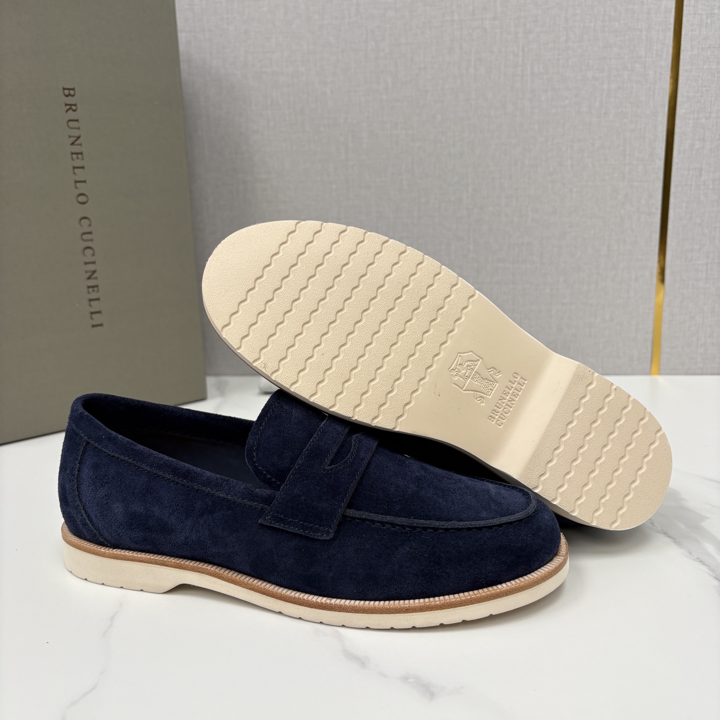 💋💍BC家新品上架 Brunello Cucinell* 乐福鞋皮鞋 意式松弛感的行走艺术 当手工匠艺遇