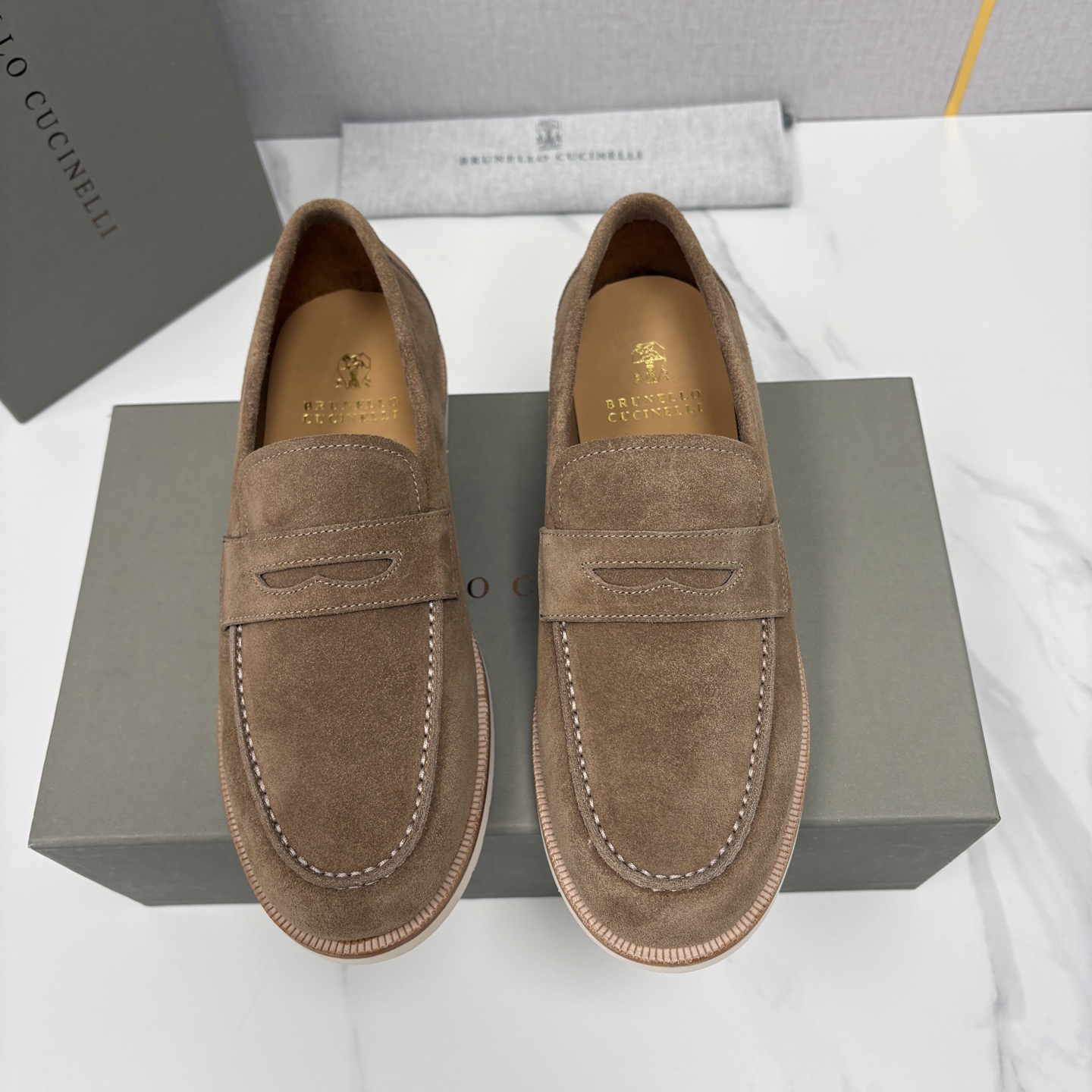 💋💍BC家新品上架 Brunello Cucinell* 乐福鞋皮鞋 意式松弛感的行走艺术 当手工匠艺遇