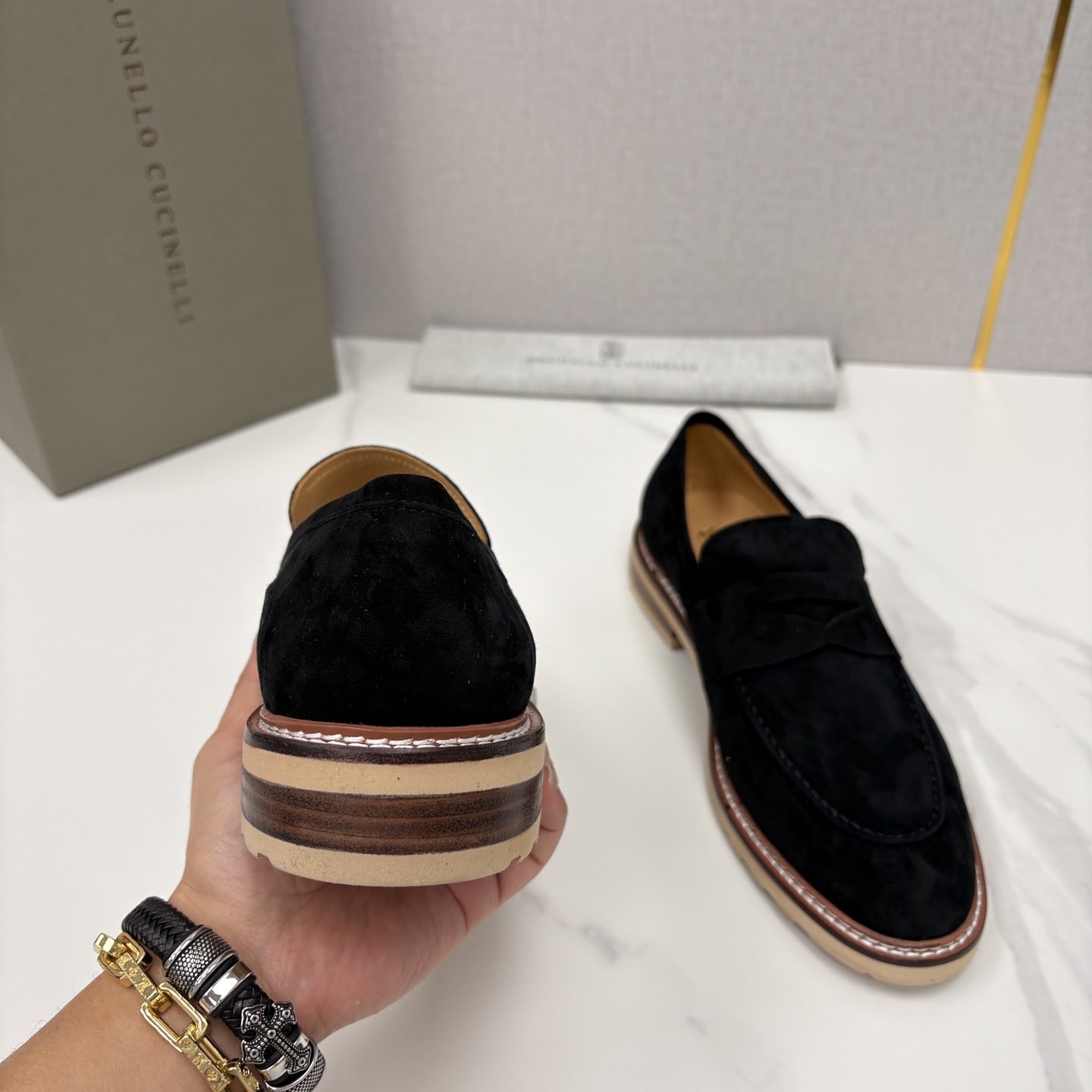 💋💍BC家新品上架 Brunello Cucinell* 乐福鞋皮鞋 选用进口胎牛反绒牛皮，触感如天鹅绒