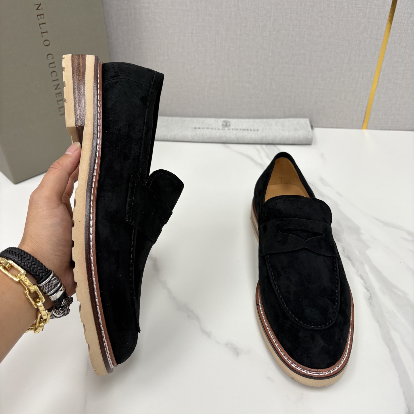 💋💍BC家新品上架 Brunello Cucinell* 乐福鞋皮鞋 选用进口胎牛反绒牛皮，触感如天鹅绒