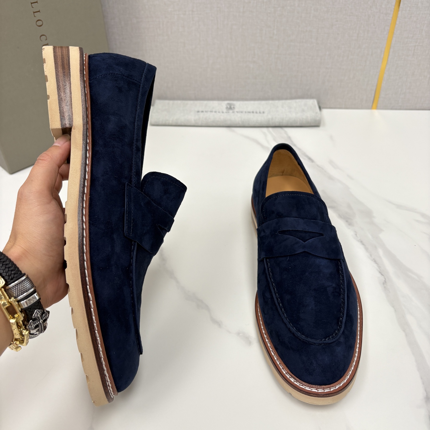 💋💍BC家新品上架 Brunello Cucinell* 乐福鞋皮鞋 选用进口胎牛反绒牛皮，触感如天鹅绒