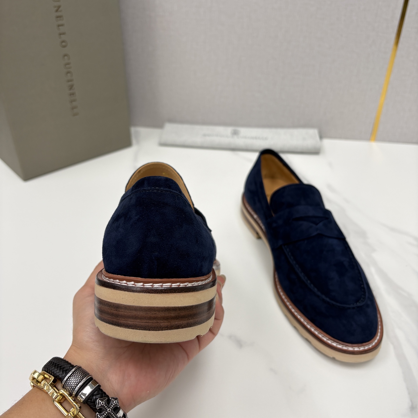 💋💍BC家新品上架 Brunello Cucinell* 乐福鞋皮鞋 选用进口胎牛反绒牛皮，触感如天鹅绒