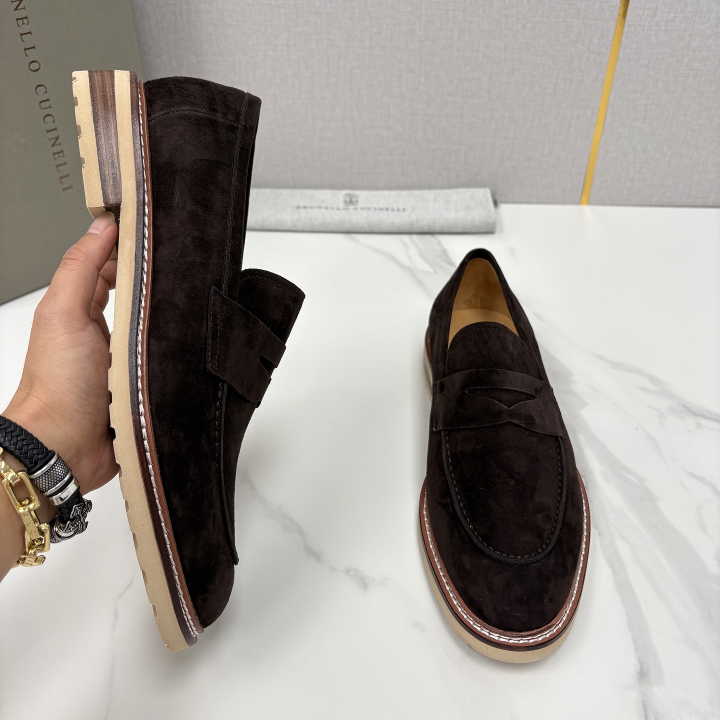 💋💍BC家新品上架 Brunello Cucinell* 乐福鞋皮鞋 选用进口胎牛反绒牛皮，触感如天鹅绒