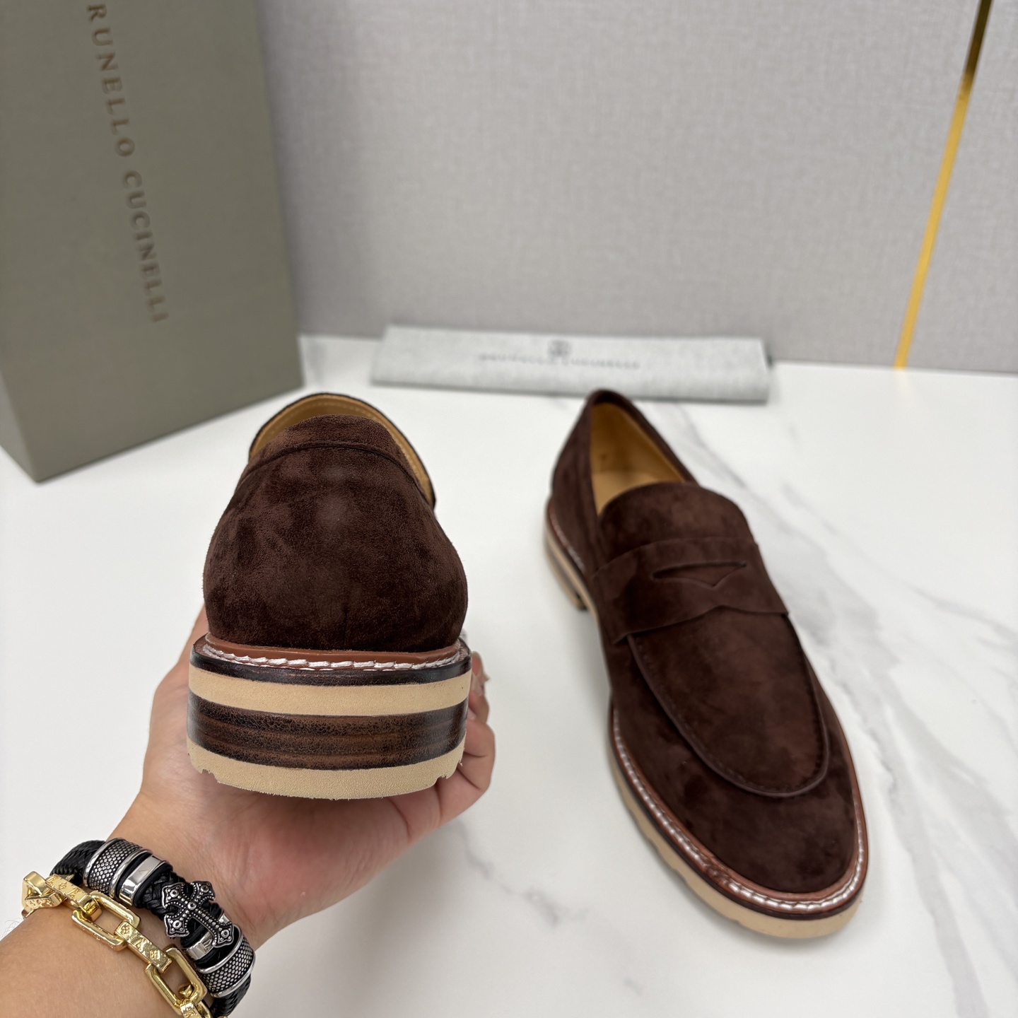 💋💍BC家新品上架 Brunello Cucinell* 乐福鞋皮鞋 选用进口胎牛反绒牛皮，触感如天鹅绒