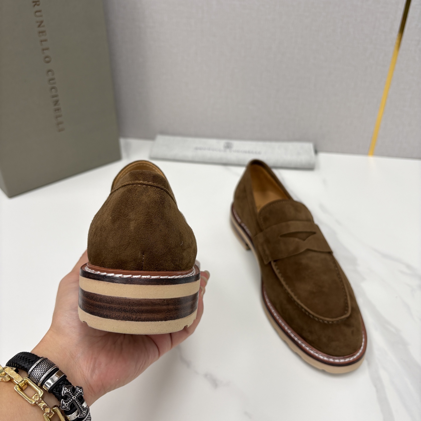 💋💍BC家新品上架 Brunello Cucinell* 乐福鞋皮鞋 选用进口胎牛反绒牛皮，触感如天鹅绒