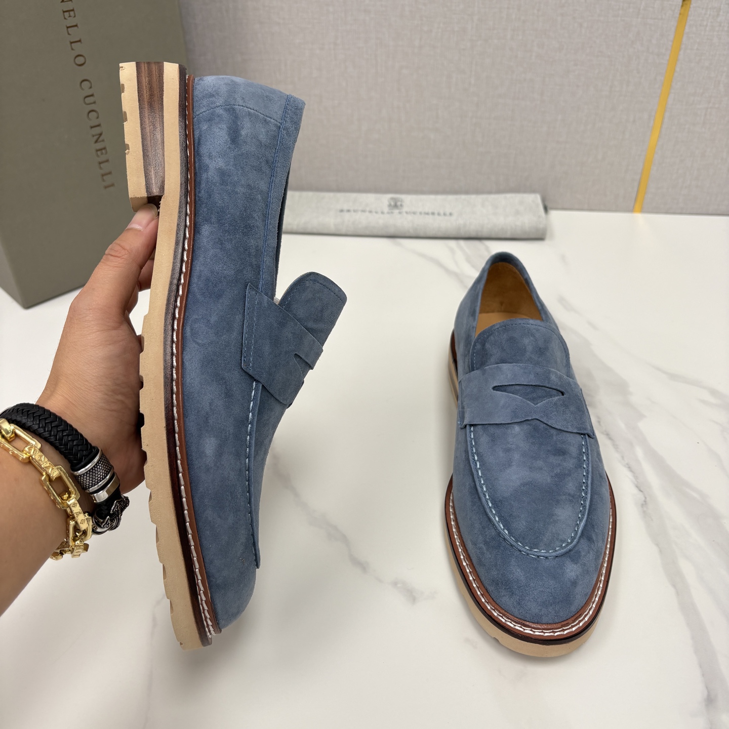 💋💍BC家新品上架 Brunello Cucinell* 乐福鞋皮鞋 选用进口胎牛反绒牛皮，触感如天鹅绒