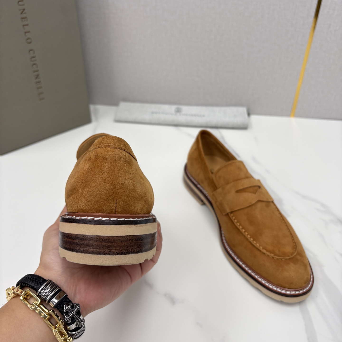 💋💍BC家新品上架 Brunello Cucinell* 乐福鞋皮鞋 选用进口胎牛反绒牛皮，触感如天鹅绒