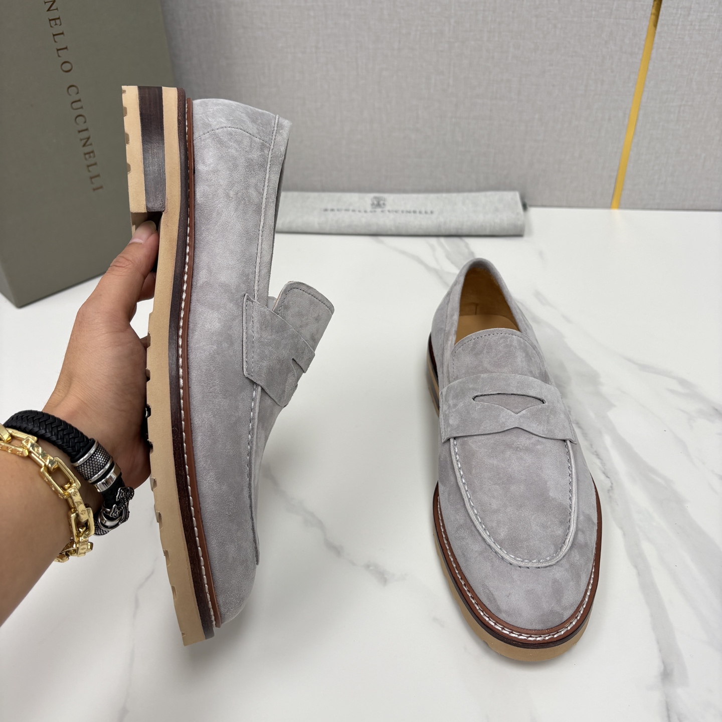 💋💍BC家新品上架 Brunello Cucinell* 乐福鞋皮鞋 选用进口胎牛反绒牛皮，触感如天鹅绒